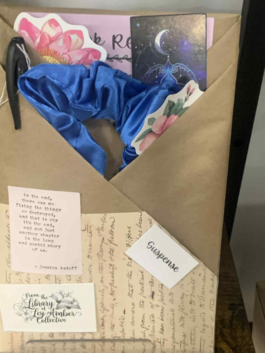 Suspense - Blind Date w/a Book